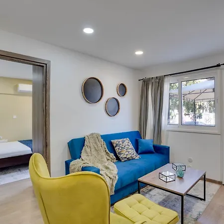 Apartment Atlantis 50m From Makenzy Seafront Larnaca