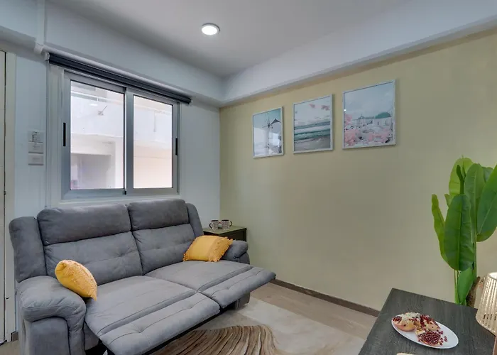 Atlantis 50m From Makenzy Seafront * Larnaca