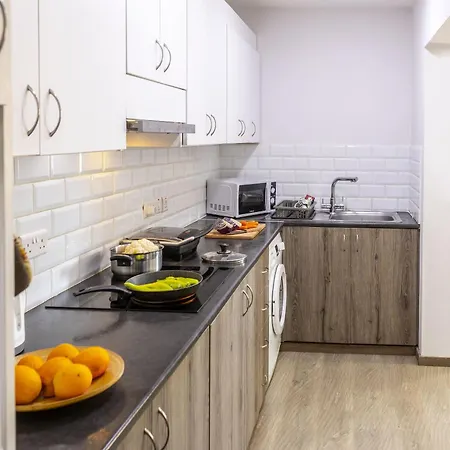 Atlantis 50m From Makenzy Seafront * לרנקה