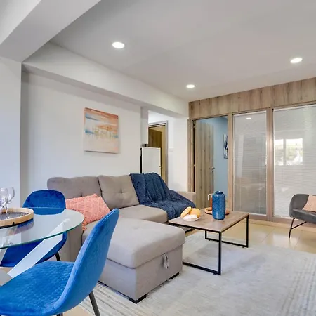 Atlantis 50m From Makenzy Seafront * Ларнака