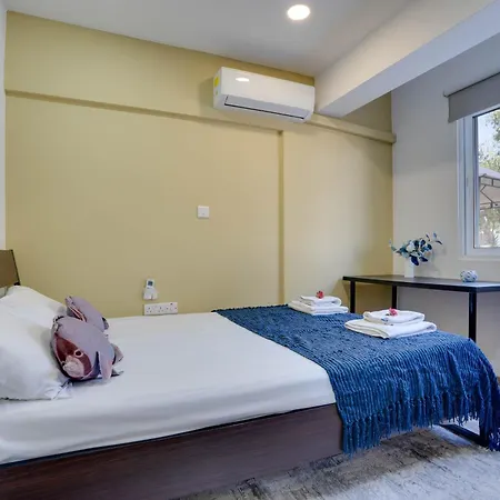 Atlantis 50m From Makenzy Seafront Ларнака