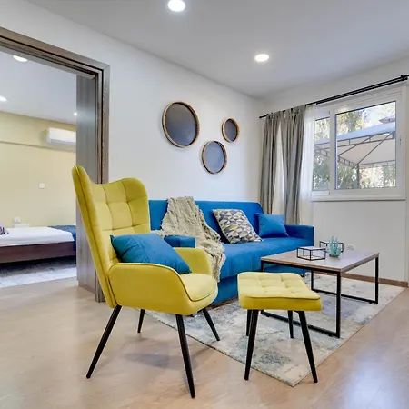 Atlantis 50m From Makenzy Seafront Apartamento