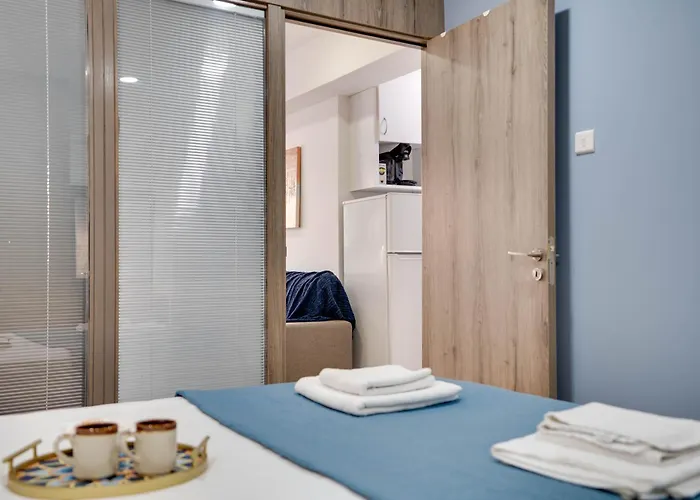 Apartment Atlantis 50m From Makenzy Seafront *