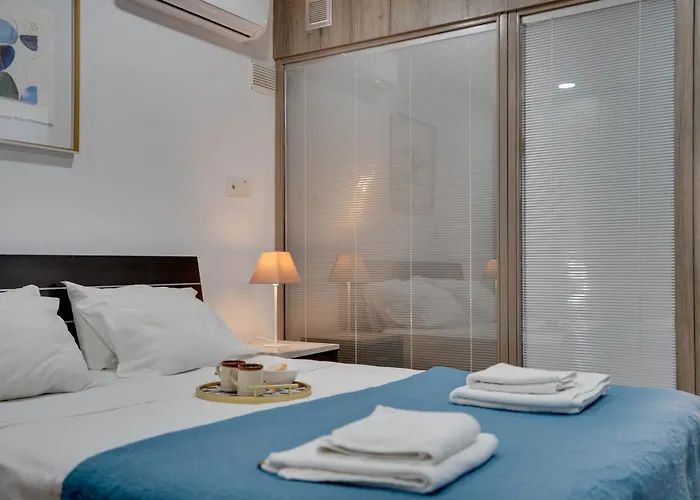 Atlantis 50m From Makenzy Seafront