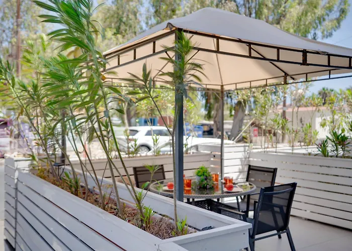 Atlantis 50m From Makenzy Seafront Apartment *