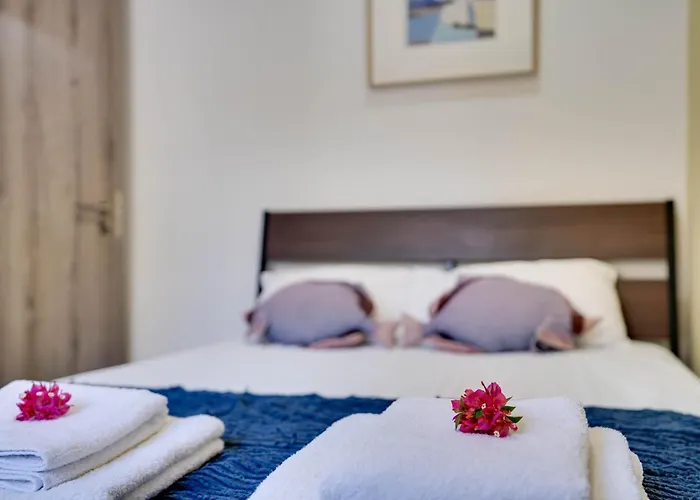 Atlantis 50m From Makenzy Seafront * Larnaka