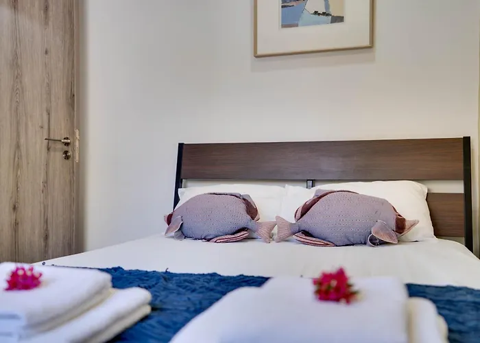 Atlantis 50m From Makenzy Seafront Larnaka