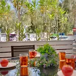 Apartamento Atlantis 50m From Makenzy Seafront Larnaca