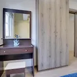 Atlantis 50m From Makenzy Seafront